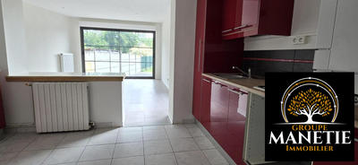 Maison - 96 m² - 5 pièces