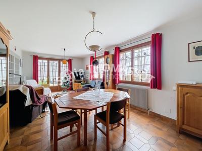 Maison - 150 m² - 7 pièces