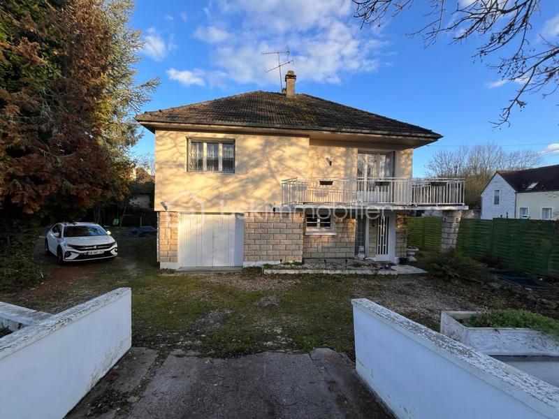 Maison - 152 m² - 7 pièces