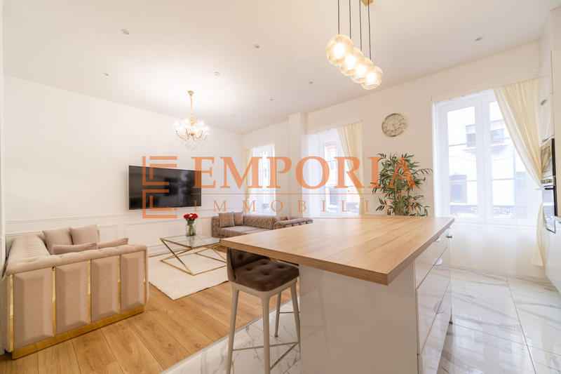 Appartement - 115 m² - 5 pièces