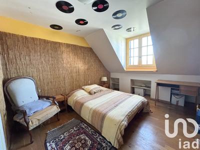 Maison - 160 m² - 8 pièces