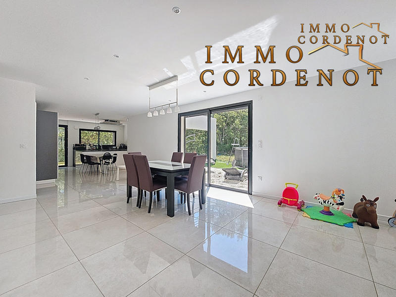 Bastide - 200 m² - 7 pièces