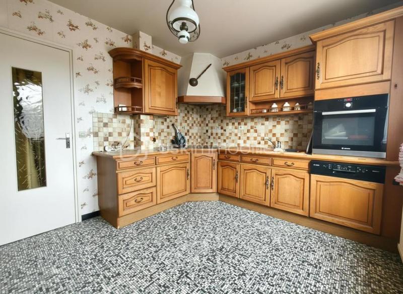 Maison de ville - 75 m² - 4 pièces