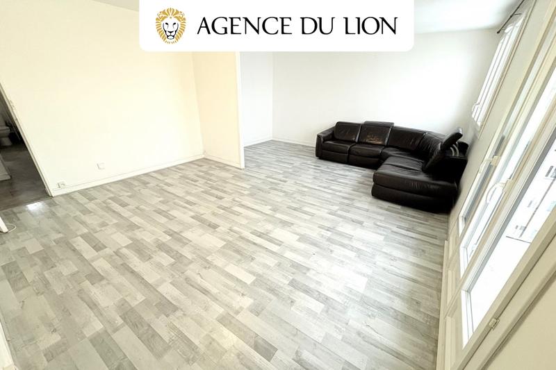 Appartement - 85 m² - 5 pièces