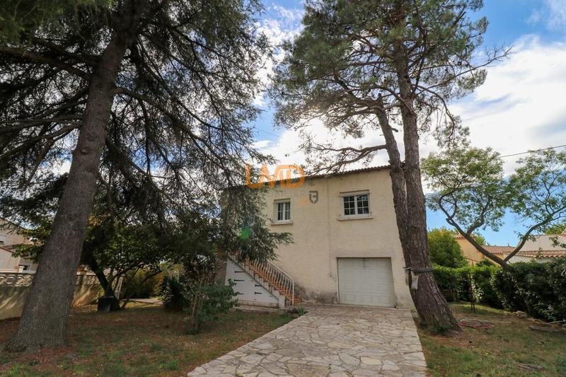 Maison - 185 m² - 6 pièces