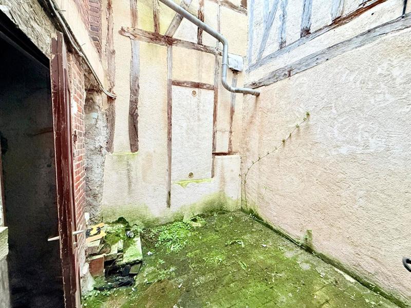 Immeuble - 105 m² - 5 pièces