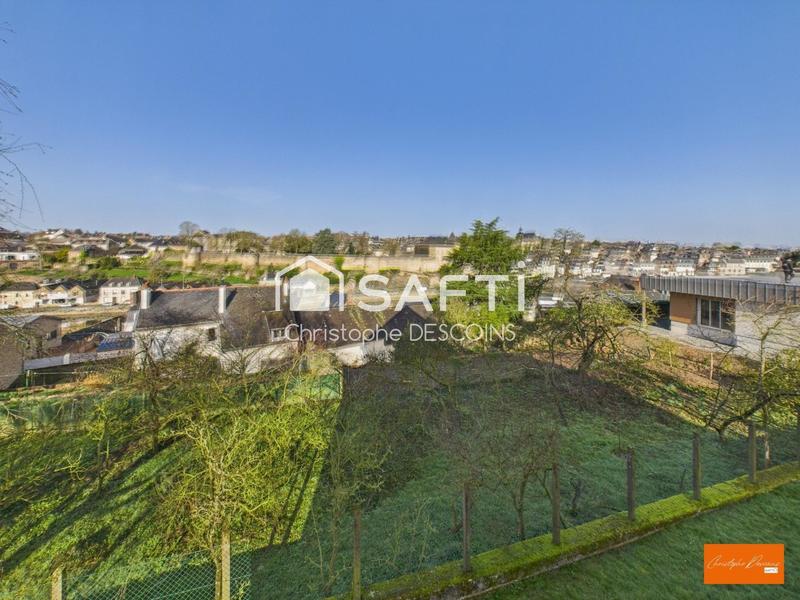 Appartement - 75 m² - 5 pièces