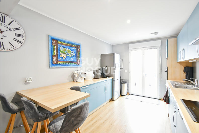 Maison - 96 m² - 4 pièces