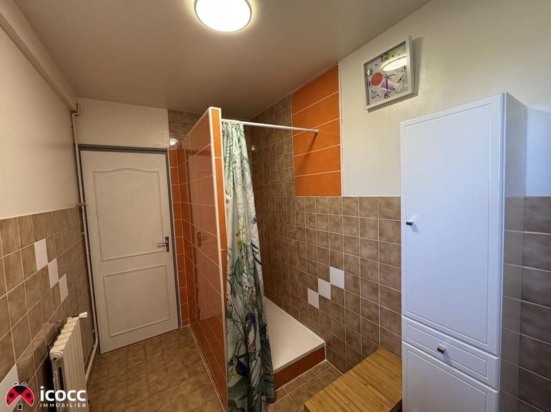 Maison - 196 m² - 6 pièces