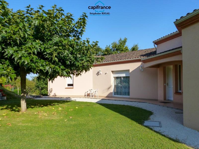 Propriété - 175 m² - 6 pièces