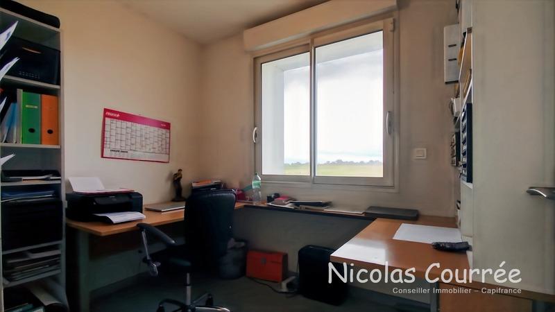 Maison - 240 m² - 8 pièces