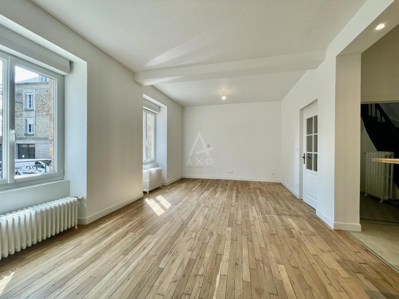 Maison - 152 m² - 7 pièces