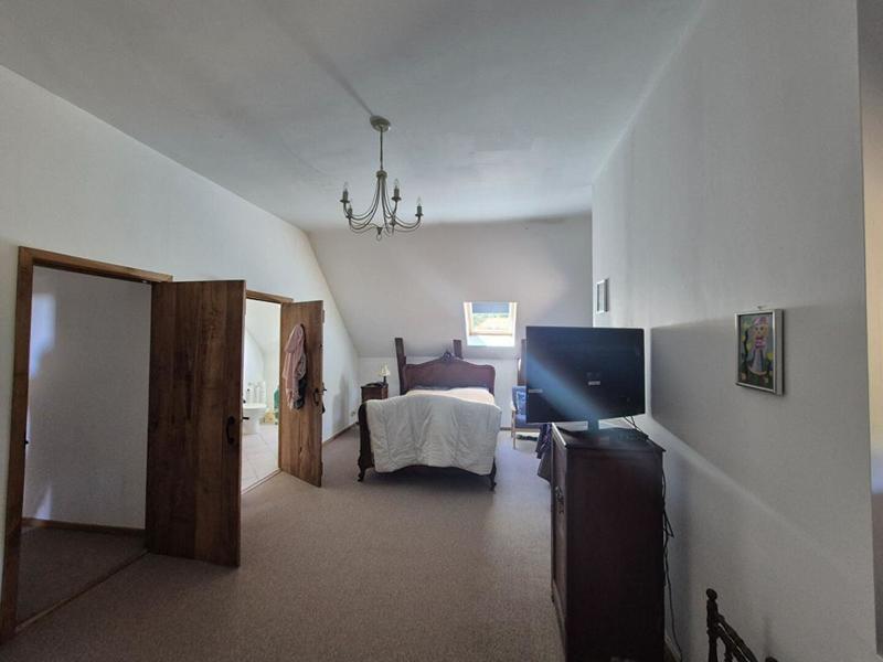 Maison - 190 m² - 6 pièces