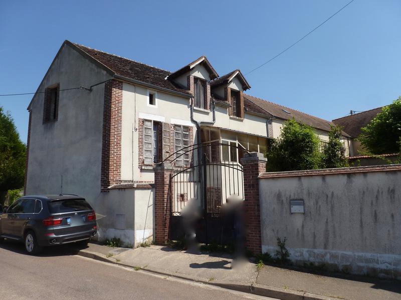 Maison - 80 m² - 5 pièces