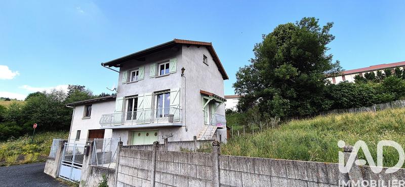 Maison de village - 93 m² - 4 pièces