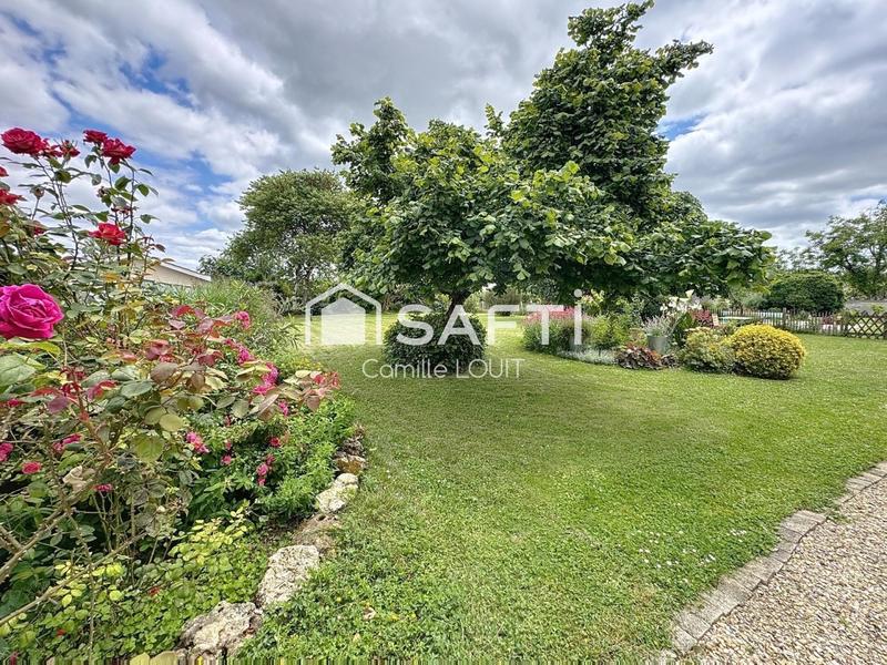 Maison - 225 m² - 8 pièces