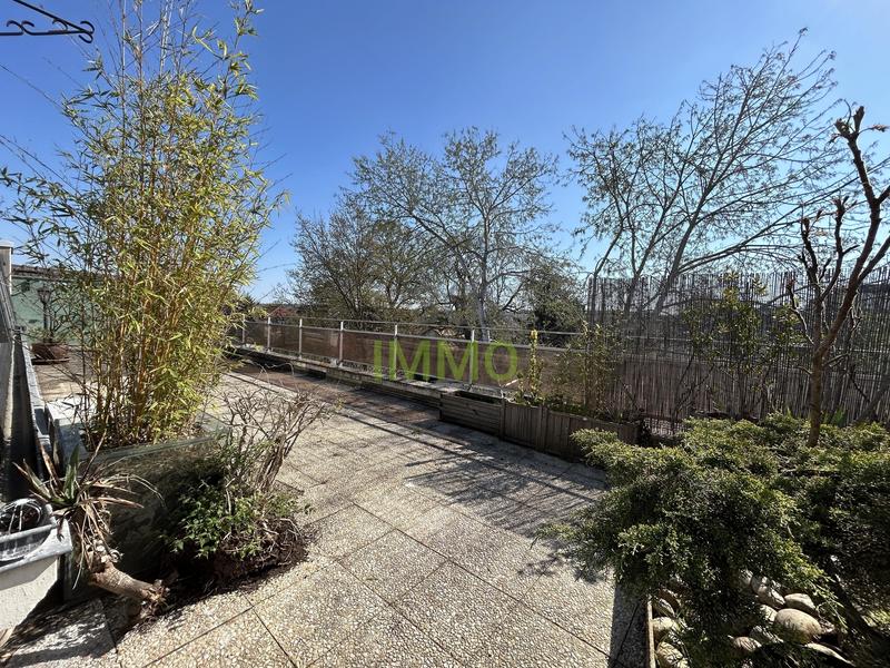 Appartement - 80 m² - 3 pièces