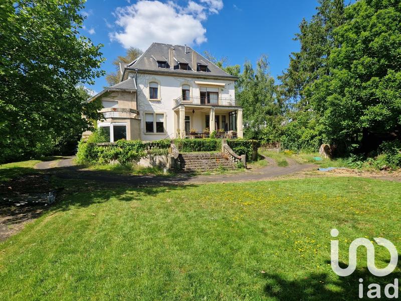 Maison - 315 m² - 20 pièces