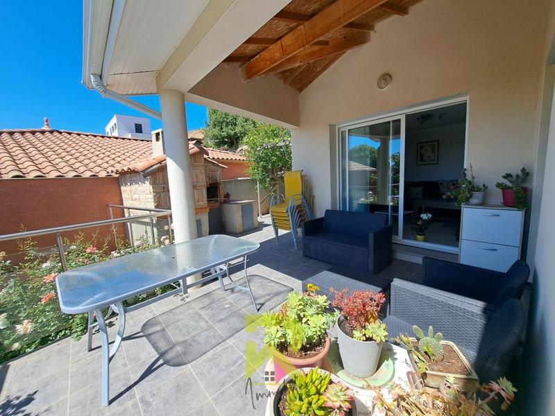 Villa - 180 m² - 7 pièces