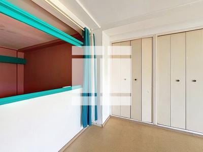 Appartement - 60 m² - 2 pièces