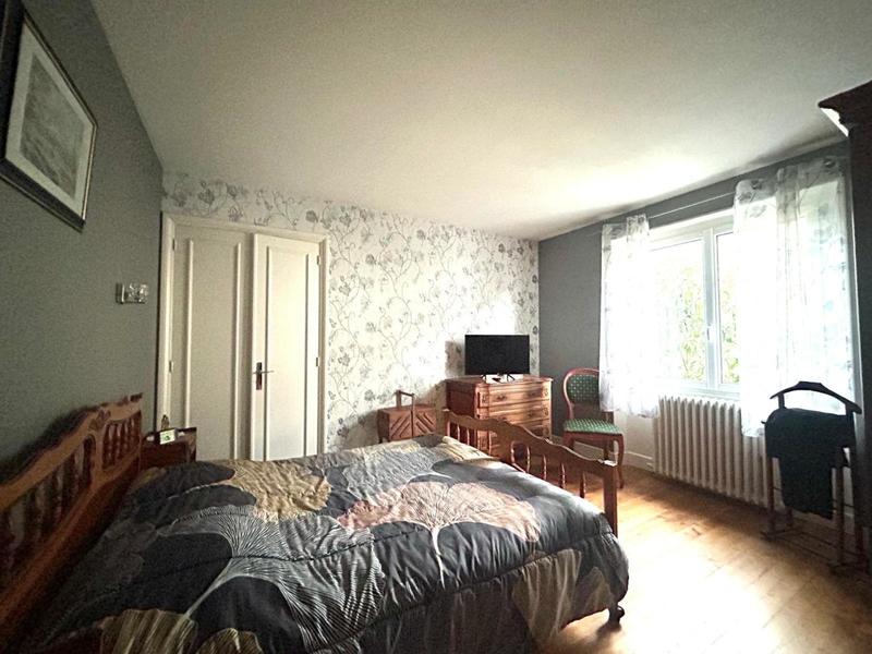 Appartement - 93 m² - 4 pièces