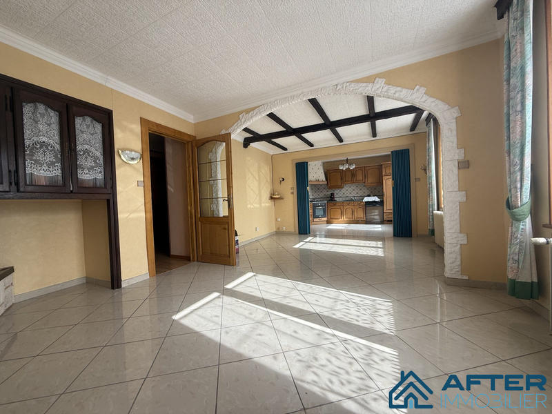 Maison - 140 m² - 6 pièces