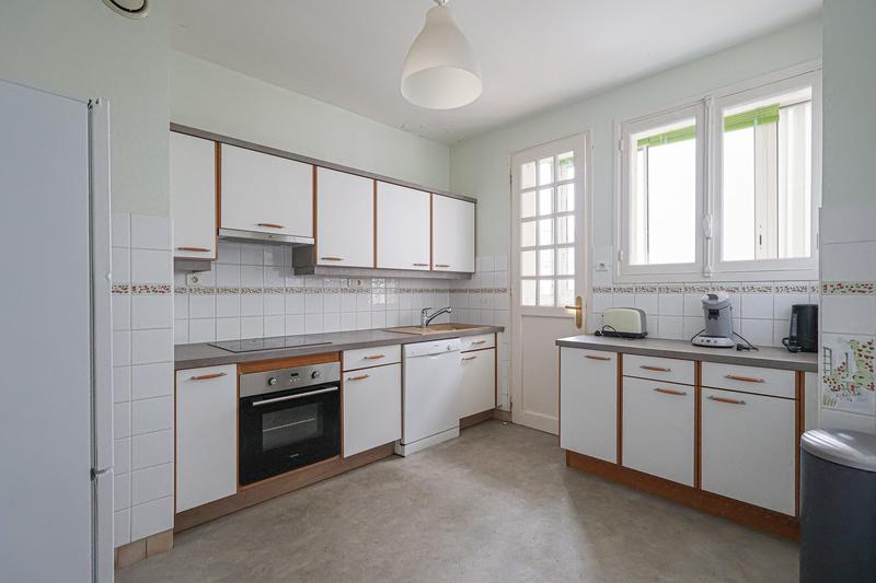 Appartement - 80 m² - 3 pièces