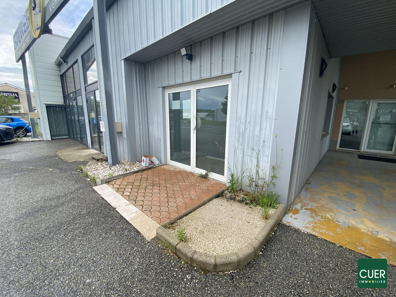 Local commercial - 220 m²