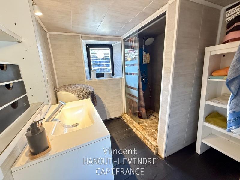 Maison - 259 m² - 12 pièces