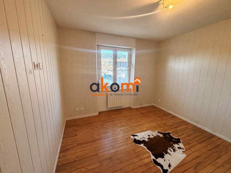 Appartement - 110 m² - 4 pièces