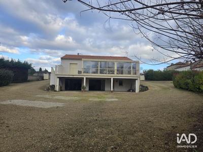 Maison - 121 m² - 4 pièces