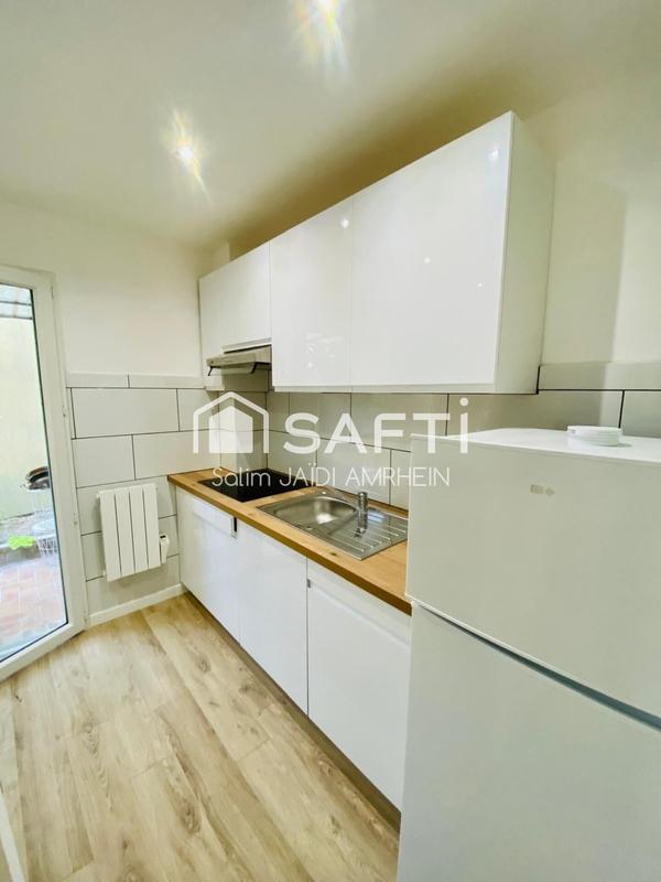 Maison - 249 m² - 9 pièces