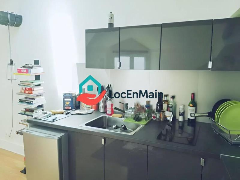 Studio - 25 m² - 1 pièce