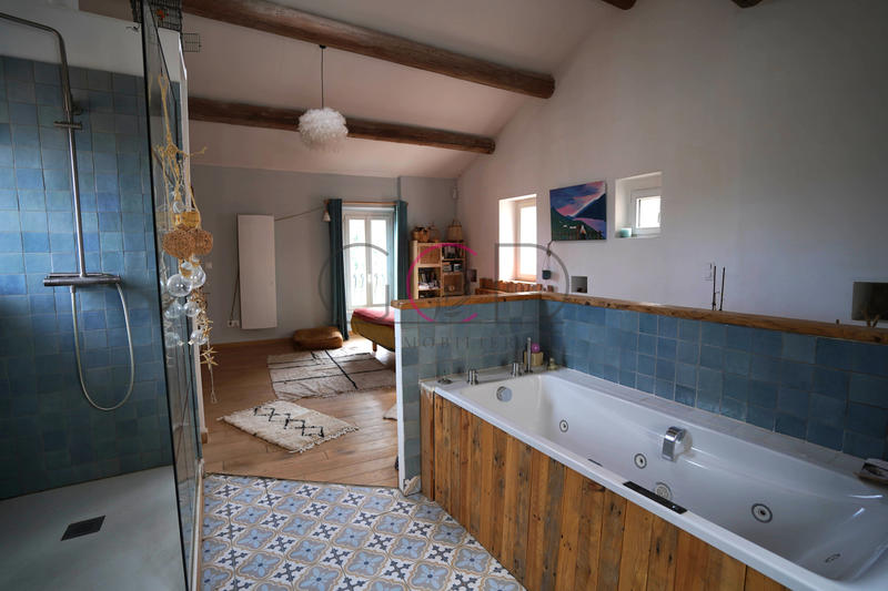 Maison de village - 105 m² - 5 pièces