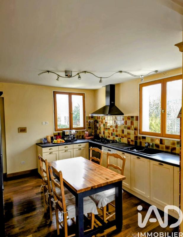 Maison - 92 m² - 4 pièces