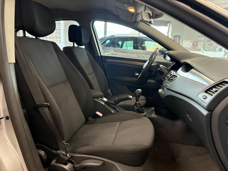 Renault Laguna III 1.5 dCi - 110 Berline Expression Phase 1 / Garantie 12 Mois