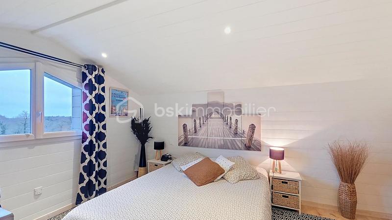 Maison - 144 m² - 6 pièces