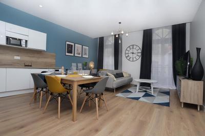 Appartement - 111 m² - 6 pièces