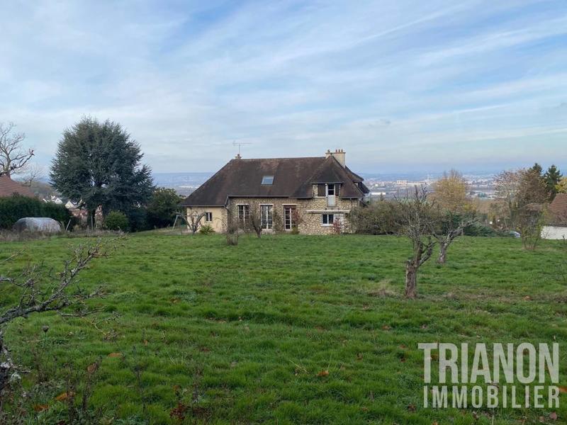 Propriété - 290 m² - 9 pièces