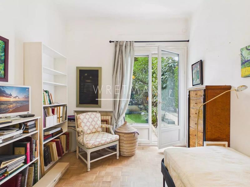 Appartement - 85 m² - 3 pièces