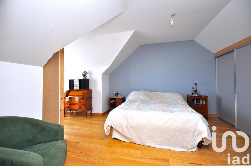 Maison - 94 m² - 5 pièces