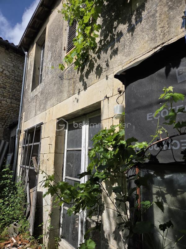 Maison ancienne - 315 m² - 10 pièces