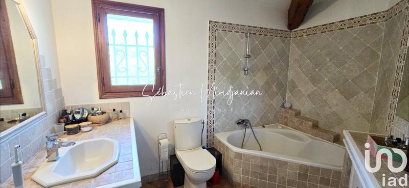 Maison - 170 m² - 7 pièces