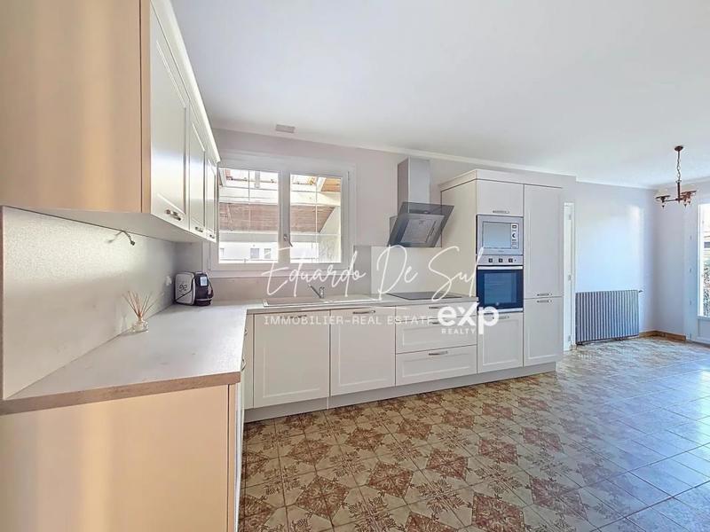 Maison - 145 m² - 7 pièces