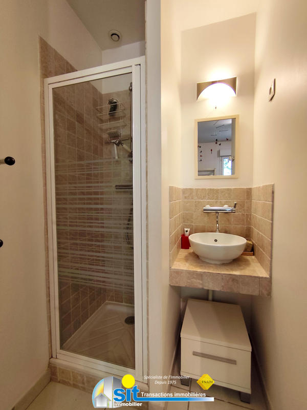 Maison - 194 m² - 8 pièces