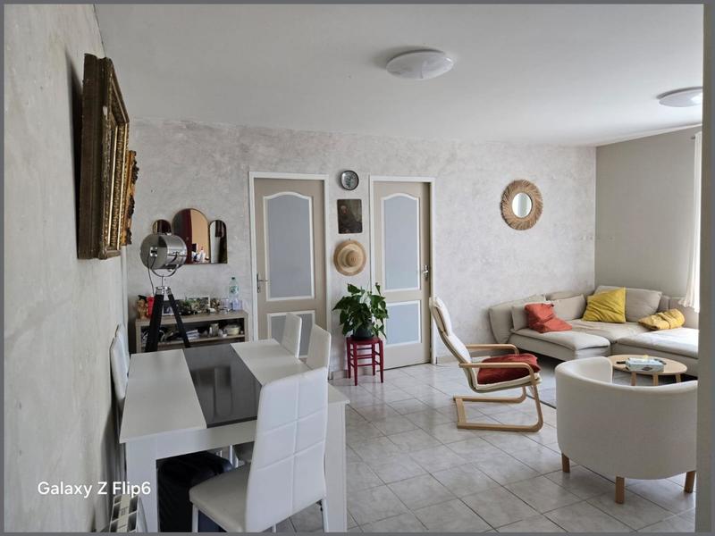 Maison - 150 m² - 7 pièces