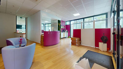 Local commercial - 255 m²