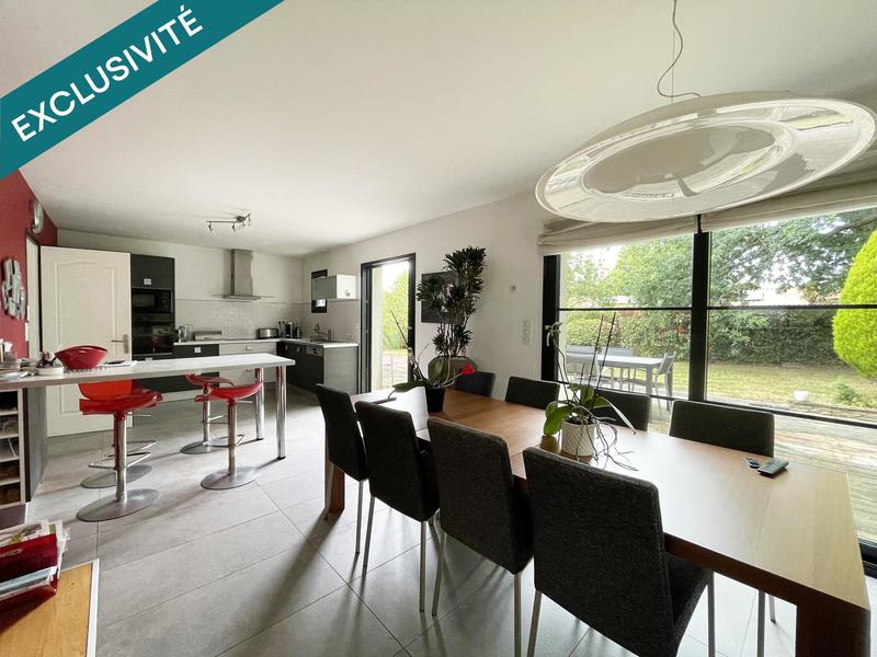 Villa - 155 m² - 6 pièces