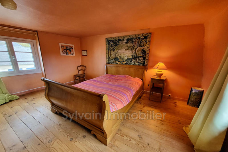 Maison - 170 m² - 8 pièces