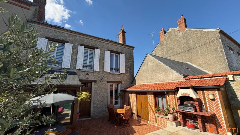 Maison - 130 m² - 6 pièces